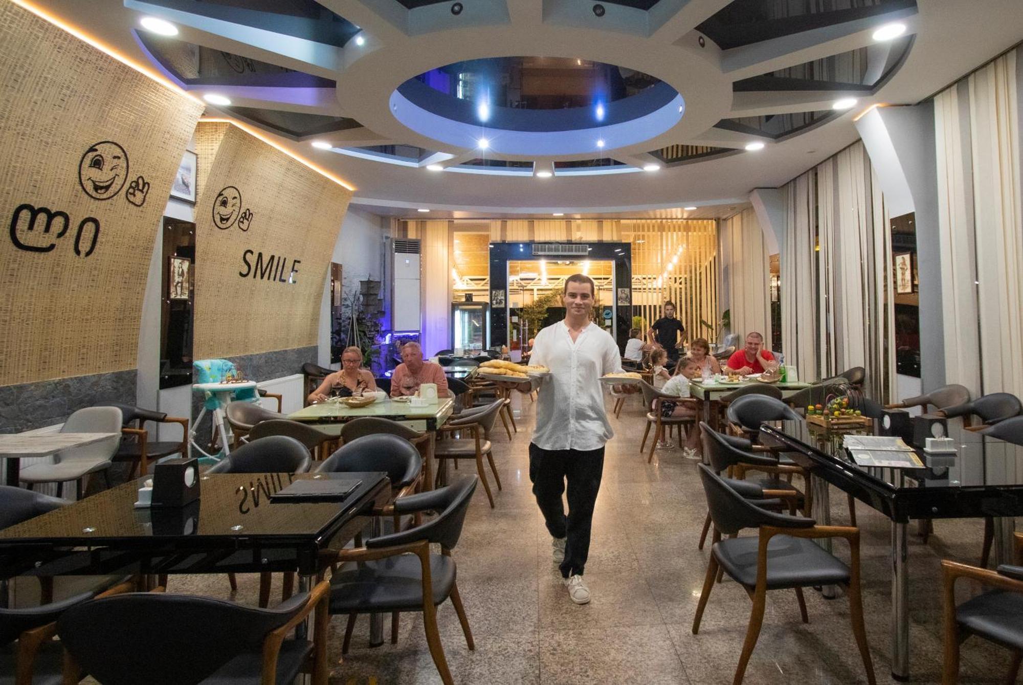 Hotel Smile Kobuleti Exterior foto